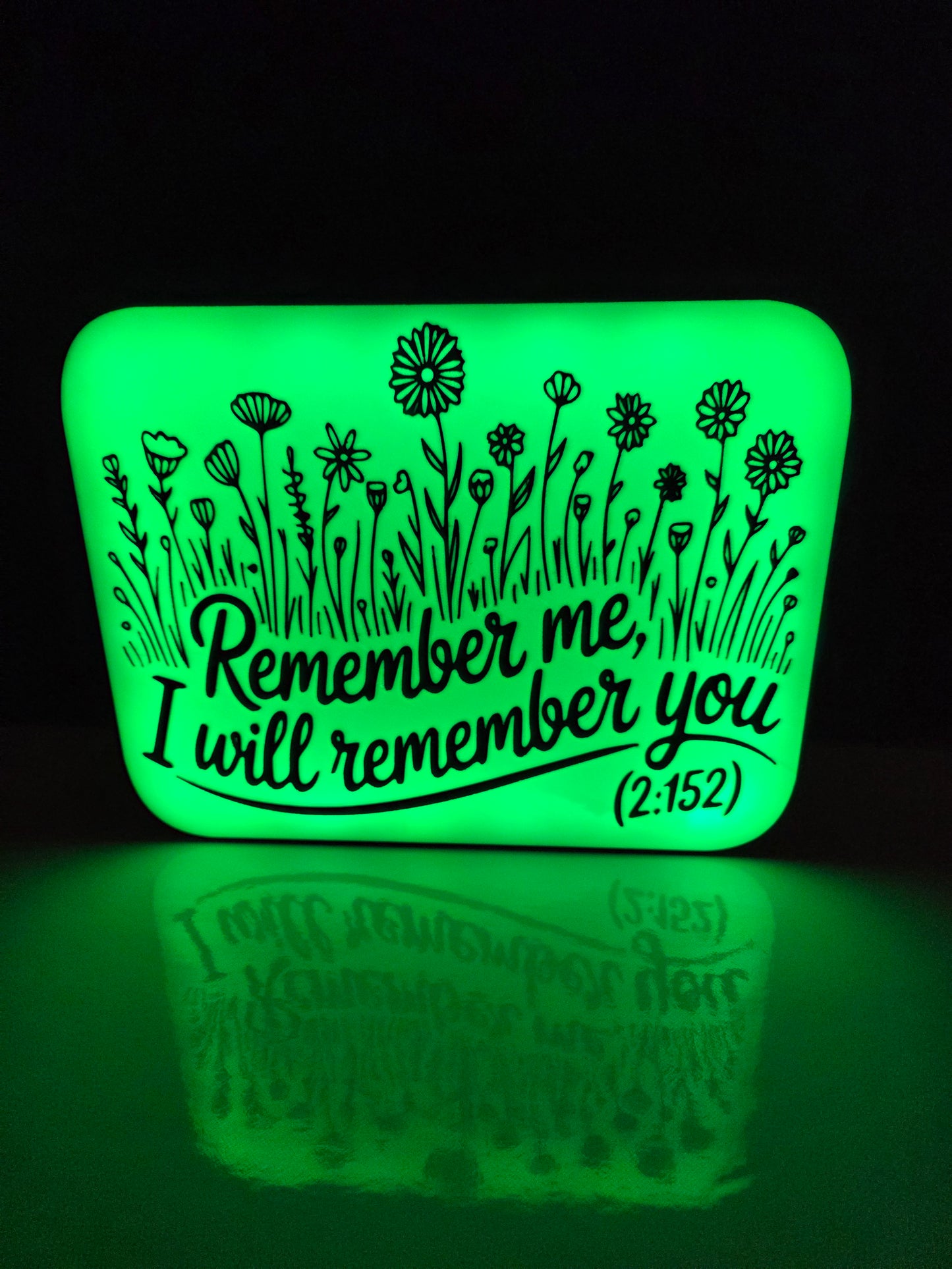 Quranic Verse Lightbox | "Remember Me, I Will Remember You" (2:152)