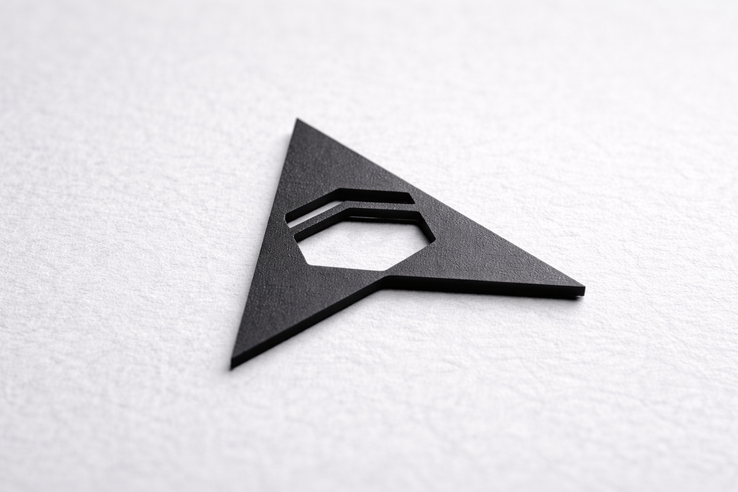 Minimal Qibla Direction Arrow | Islamic Home Decor | Modern Wall Display